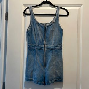 NWT denim romper. Fits like a glove. Size 28 or 6 Womens